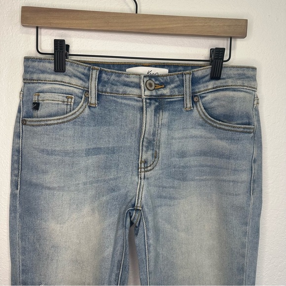 KanCan Distressed Light Wash Skinny Jeans Size 9/28 - Picture 3 of 9
